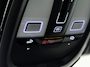 Volvo XC60 T8 AWD Ultra Black Edition | Massage | Luchtvering | Panoramadak |