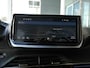 Peugeot 2008 1.2 Hybrid 145 GT | Camera voor en achter | Autopmaat  | Navigatie | Lichtmetalen Velgen 18 inch | LED Koplampen | Keyless entry en start | Draadloze telefoonoplader