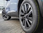 Peugeot 2008 1.2 Hybrid 145 GT | Camera voor en achter | Autopmaat  | Navigatie | Lichtmetalen Velgen 18 inch | LED Koplampen | Keyless entry en start | Draadloze telefoonoplader