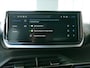 Peugeot 2008 1.2 Hybrid 145 GT | Camera voor en achter | Autopmaat  | Navigatie | Lichtmetalen Velgen 18 inch | LED Koplampen | Keyless entry en start | Draadloze telefoonoplader