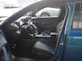 Peugeot 2008 1.2 Hybrid 145 GT | Camera voor en achter | Autopmaat  | Navigatie | Lichtmetalen Velgen 18 inch | LED Koplampen | Keyless entry en start | Draadloze telefoonoplader