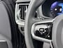 Volvo S60 B4 Plus Bright | 18" | Geventileerd Nappa | Panoramadak | Harman Kardon | Trekhaak | 360 Camera | Full LED | Parkeerverwarming | Elektr. verst. Stoelen