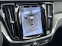 Volvo S60 B4 Plus Bright | 18" | Geventileerd Nappa | Panoramadak | Harman Kardon | Trekhaak | 360 Camera | Full LED | Parkeerverwarming | Elektr. verst. Stoelen