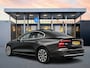 Volvo S60 B4 Plus Bright | 18" | Geventileerd Nappa | Panoramadak | Harman Kardon | Trekhaak | 360 Camera | Full LED | Parkeerverwarming | Elektr. verst. Stoelen