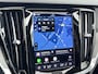 Volvo S60 B4 Plus Bright | 18" | Geventileerd Nappa | Panoramadak | Harman Kardon | Trekhaak | 360 Camera | Full LED | Parkeerverwarming | Elektr. verst. Stoelen