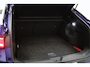 Volkswagen ID.5 Pro Business Plus 77 kWh 286 PK, SOH 97 %, Winterpakket, Panoramadak, Warmtepomp, Adap. Cruise Control, Camera