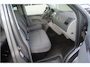 Volkswagen Caravelle benzine 9 persoons. 12 mnd. gar.