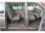 Volkswagen Caravelle benzine 9 persoons. 12 mnd. gar.