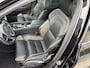 Volvo XC60 2.0 B4 R-Design Trekhaak | Leer | 360gr camera | navi | Pano | Stoelverwarming | Keyless | MHEV