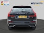 Volvo XC60 2.0 B4 R-Design Trekhaak | Leer | 360gr camera | navi | Pano | Stoelverwarming | Keyless | MHEV