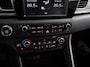 Kia Niro Hybrid 1.6 GDi ExecutiveLine Automaat JBL Climate control Cruise control Trekhaak Camera Lichtmetalen velgen Navigatie Stoelverwarming Stoelverkoeling Stuurverwarming