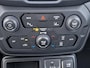 Jeep Renegade 1.5T e-Hybrid Altitude | Incl. 12 maanden garantie | Achteruitrijcamera | Parkeersensoren | Adaptieve cruise control | Bluetooth | Climate control | Navigatie | Lane assist | DAB |