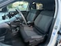 Citroën C4 Cactus 1.2 PureTech Shine I Camera I Cruise control I trekhaak