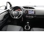 Toyota Yaris 1.3 VVT-i Aspiration | Navigatie | Trekhaak | parkeer sensoren voor | stootlijsten set |
