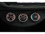Toyota Yaris 1.3 VVT-i Aspiration | Navigatie | Trekhaak | parkeer sensoren voor | stootlijsten set |