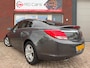 Opel Insignia 1.6 T Edition / Navi / Clima / PDC / NAP / Cruise / LM