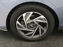 Hyundai i20 1.0 T-GDI 100pk Premium | Carplay | Climate control | Cruise control | Stoel/stuurverwarming | Camera | Parkeersensoren | DAB | Premium Audio | Lichtmetalen velgen | Navigatie