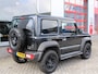 Suzuki Jimny 1.5 Professional AllGripp Lederen bekleding met stoelverwarming, Trekhaak afneembaar, 15" lichtmetalen velgen, Parkeercamera, Cruise control, Airconditioning