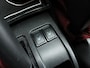 Suzuki Jimny 1.5 Professional AllGripp Lederen bekleding met stoelverwarming, Trekhaak afneembaar, 15" lichtmetalen velgen, Parkeercamera, Cruise control, Airconditioning