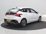 Hyundai i20 1.0 T-GDI 100pk Comfort | Airco | Camera | Carplay | Cruise control | Dodehoek detectie | Navigatie | Parkeersensoren | Digitaal cockpit | Lichtmetalen velgen