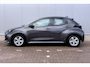 Toyota Yaris 1.5 Hybrid Active / Parkeersensoren voor / Camera / Geupgrade Audio Systeem / DAB /