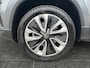Skoda Karoq 1.5 150pk TSI ACT Business Edition Verwarmbare voorstoelen | Trekhaak wegklapbaar elektrisch | Adaptive cruise control