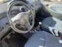 Toyota Yaris 1.0 VVT-i S-Line /Nieuwe apk bij aflevering/Airco/5 drs/All season banden