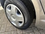 Toyota Yaris 1.0 VVT-i S-Line /Nieuwe apk bij aflevering/Airco/5 drs/All season banden