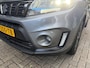 Suzuki Vitara 1.4 Boosterjet Style Smart Hybrid | Automaat | Eerste eigenaars auto | Afneembare trekhaak 1500KG | All season banden | Navigatie | Stoelverwarming | Hoge zitpositie | Lichtmetaal | Cruise control | Climate control | Two tone