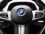 BMW 5-Serie Touring 530e 215kW xDrive Auto | Achteruitrijcamera | Apple Carplay | Stoelverwarming | Climate Control | Navigatie | Elektr. achterklep |