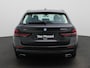 BMW 5-Serie Touring 530e 215kW xDrive Auto | Achteruitrijcamera | Apple Carplay | Stoelverwarming | Climate Control | Navigatie | Elektr. achterklep |