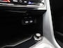 Volkswagen T-Roc 1.0 TSI Life Business | 115 PK | Caplay / Android Auto | Navigatie | Stoelverwarming | CLimatronic (Automatische Airco) | Parkeersensoren
