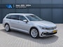 Volkswagen Passat Variant 1.4 TSI PHEV GTE Business | Incl. 12 maanden garantie | SOH 92% | Achterruitrijcamera | Trekhaak | Adaptieve cruise control | Stoelverwarming | Climate control | Keyless entry/start | Parkeersensoren voor en achter |
