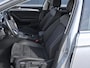 Volkswagen Passat Variant 1.4 TSI PHEV GTE Business | Incl. 12 maanden garantie | SOH 92% | Achterruitrijcamera | Trekhaak | Adaptieve cruise control | Stoelverwarming | Climate control | Keyless entry/start | Parkeersensoren voor en achter |