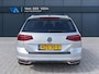 Volkswagen Passat Variant 1.4 TSI PHEV GTE Business | Incl. 12 maanden garantie | SOH 92% | Achterruitrijcamera | Trekhaak | Adaptieve cruise control | Stoelverwarming | Climate control | Keyless entry/start | Parkeersensoren voor en achter |