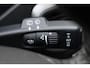 Volvo V40 2.0 T2 R-Design | Achteropkomend verkeer waarschuwing | Aluminium interieur afwerking | Bots herkenning en activatie | Centrale deurvergrendeling met afstandsbediening | Start/stop systeem | Cruise control | Navigatiesysteem full map + hard disk