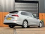 Volkswagen Golf Variant 1.0 eTSI Life Dealer onderhouden Adaptive cruise Clima Stoelverwarming Carplay