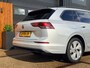 Volkswagen Golf Variant 1.0 eTSI Life Dealer onderhouden Adaptive cruise Clima Stoelverwarming Carplay