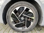 Volkswagen ID.3 First 58 kWh | Rijklaar incl garantie | SoH 89% Parkeersensoren voor en achter LED Stuurverwarming