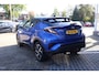 Toyota C-HR / C-HR+ 1.8 Hybrid Bi-Tone STOEL/STUURVERW PARK-SENSOREN DODEHOEK DETECTIE LM-VELGEN BLUETOOTH CAMERA LED