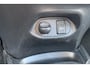 Toyota Yaris 1.5 Hybrid Lease Bi-Tone / Trekhaak / Parkeersensoren / Camera / Keyless Start /