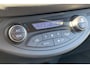 Toyota Yaris 1.5 Hybrid Lease Bi-Tone / Trekhaak / Parkeersensoren / Camera / Keyless Start /