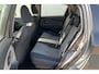 Toyota Yaris 1.5 Hybrid Lease Bi-Tone / Trekhaak / Parkeersensoren / Camera / Keyless Start /