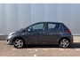 Toyota Yaris 1.5 Hybrid Lease Bi-Tone / Trekhaak / Parkeersensoren / Camera / Keyless Start /