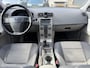 Volvo V50 2.4 Kinetic *NAP*TREKHAAK*PDC*PANO*CRUISE*
