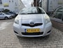 Toyota Yaris 1.0 VVTi Cool