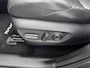 Toyota RAV4 2.5 Plug-in Hybrid AWD Bi-Tone Plus | Voorruit-Stuur-Stoelverwarming | JBL | Parkeersensoren V+A |