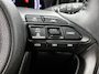 Toyota Yaris 1.5 Hybrid 115 Dynamic | Parkeersensoren V+A | Blindspot | Stuur-Stoelverwarming | ***