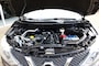 Nissan Qashqai 1.2 N-Connecta, Pano. dak, Trekhaak, PDC, Camera, Lichtmetalen velgen