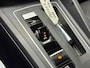 Volkswagen Golf 1.0 eTSI Life Business - Camera - ACC - Clima - Sfeerverlichting
